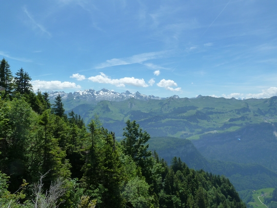 Blick von der Rotenflue Richtung Südosten.