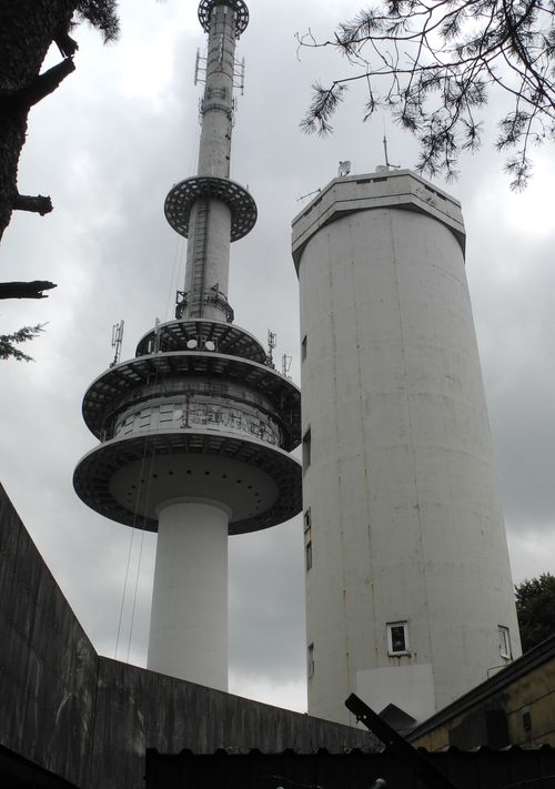 Der Fernmeldeturm Hünenburg (164 Meter hoch, nicht öffentlich, leider).
